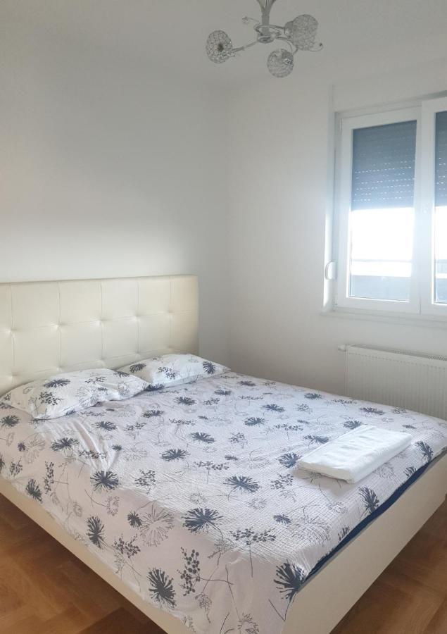 Apartman Venezija Apartment Banja Luka Bagian luar foto