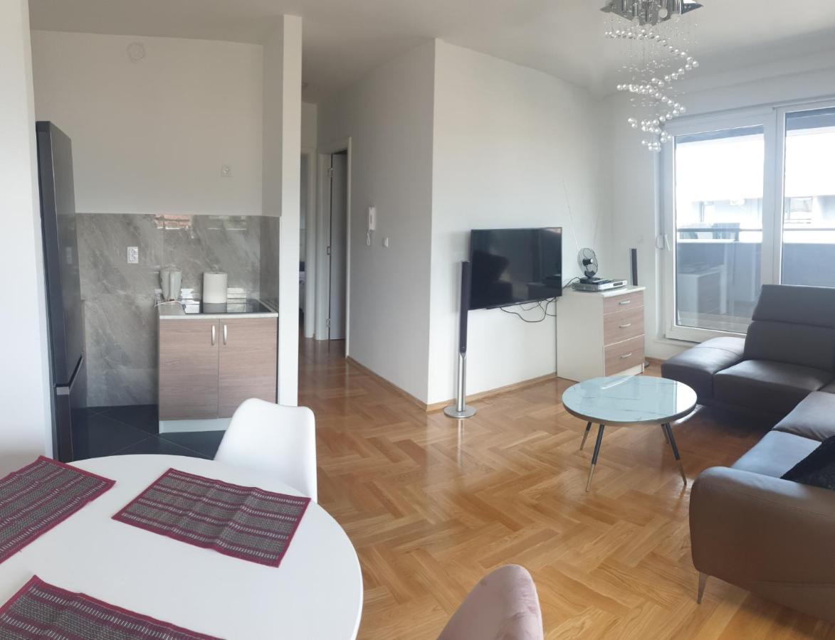 Apartman Venezija Apartment Banja Luka Bagian luar foto