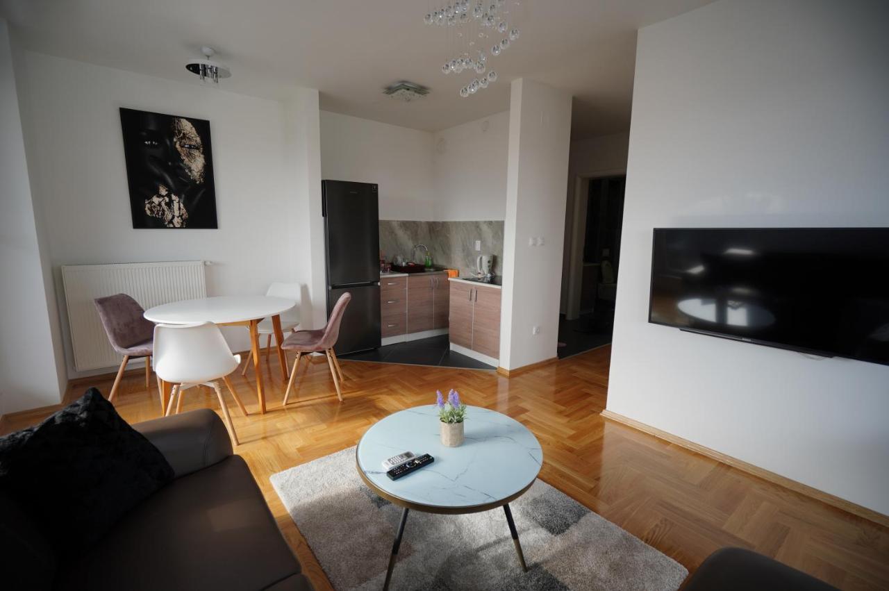 Apartman Venezija Apartment Banja Luka Bagian luar foto