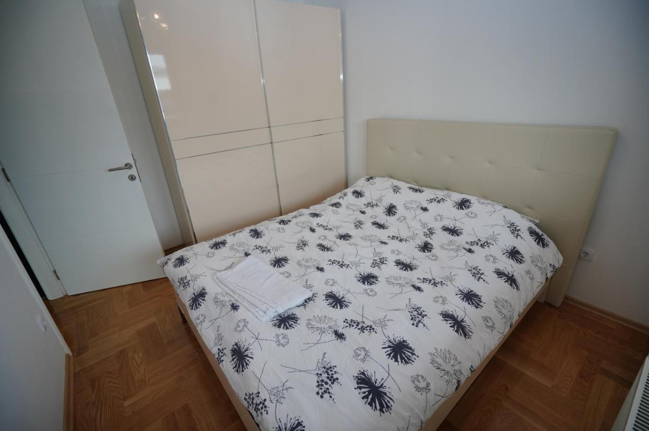 Apartman Venezija Apartment Banja Luka Bagian luar foto